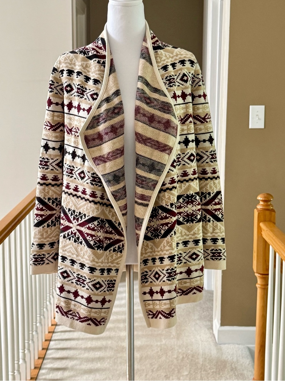 Cozy Lucky Brand Aztec Women's Open-Front Cardigan Sweater - Cream with Burgundy